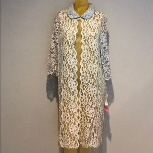 NWT. VINTAGE LACE JACKET sz 20